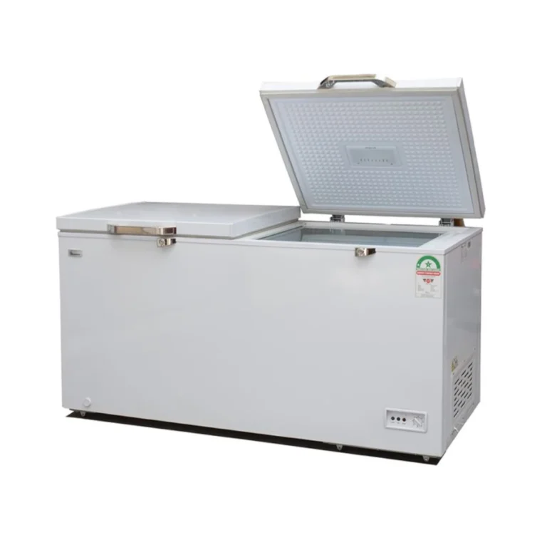 Ramtons 240L Chest Freezer (CF239). White, Tropicalized, 1-door, lock & key, and energy-efficient cooling system.