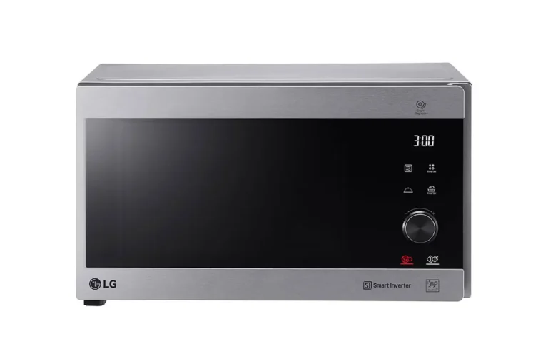Silver LG MH8265CIS 42L Smart Inverter Grill Microwave. Huge capacity and energy efficient for large Kenyan family cooking.