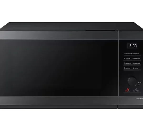 Silver Samsung MS40DG5504AGSG 40L Solo Microwave. Huge capacity for large family meals, featuring Quick Defrost and 99-min timer.