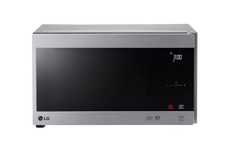 Silver LG MS4295CIS 42L Smart Inverter Solo Microwave. Massive capacity and energy efficient for large Kenyan family cooking.