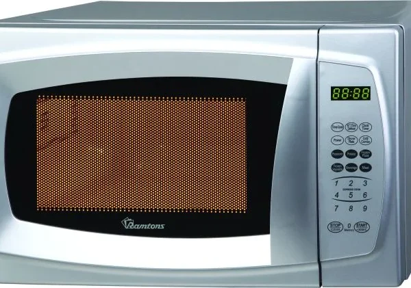 Silver Ramtons RM/320 20L Digital Solo Microwave. Features 700W power, 11 power levels, and 6 Auto Menus for fast, precise cooking.