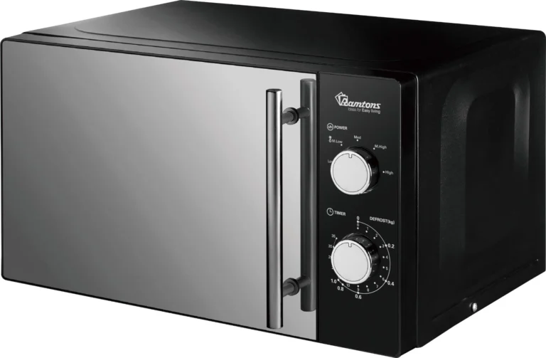 Black Ramtons RM/459 20L Manual Solo Microwave. Features simple dial controls, 700W power, and a sleek glass door for durability.